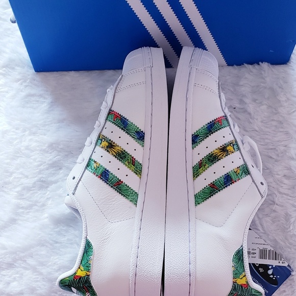 New Womens Superstar J - Picture 5 of 8